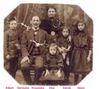 thumbs/1911b..famille_herz_postcard.png.jpg